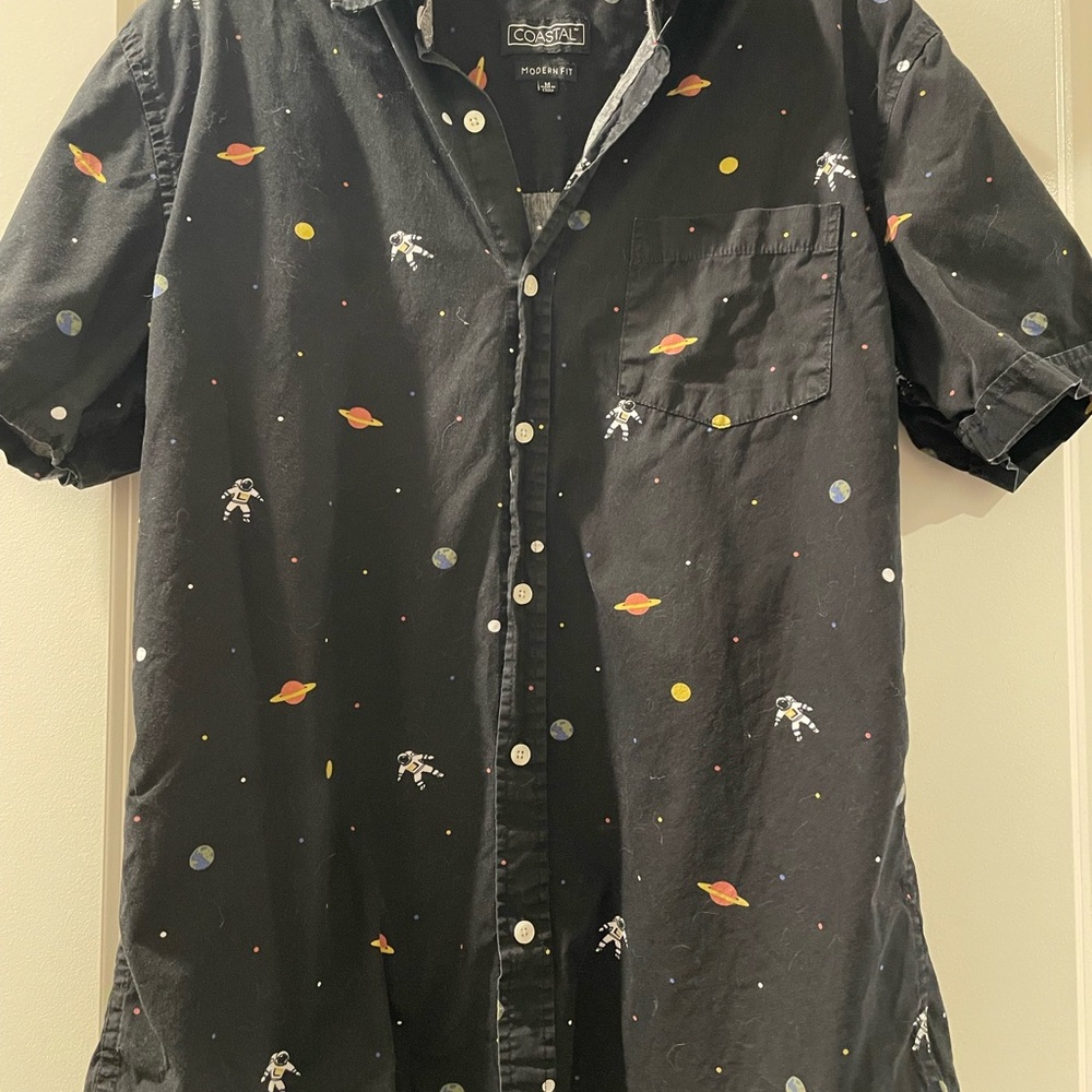 Cosmic Black Men's Casual Button-Down Shirt